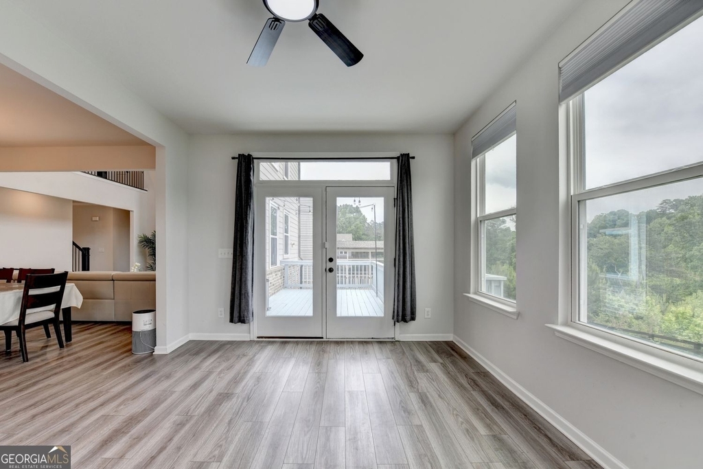 4665 Shipley Avenue - Photo 25