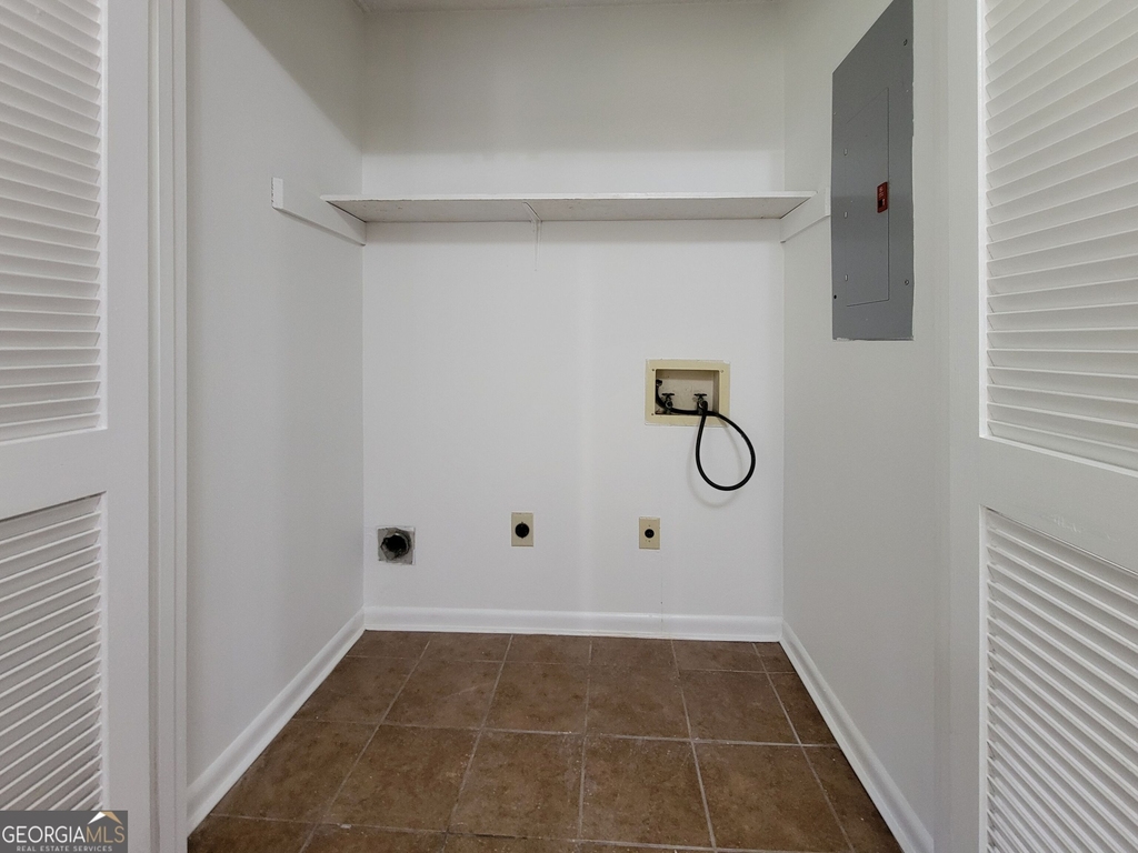 4570 Highway 53 - Photo 5