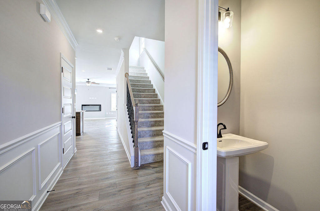 401 Perth Drive - Photo 31