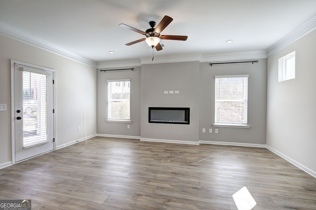 401 Perth Drive - Photo 3