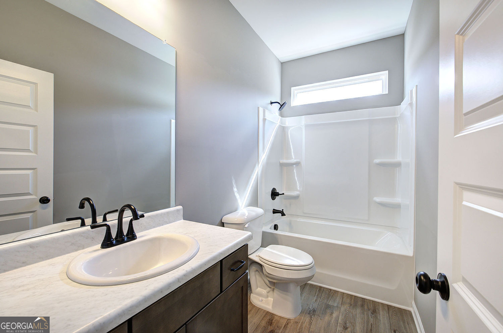 401 Perth Drive - Photo 17