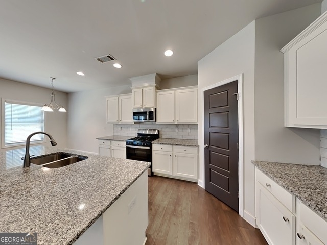 1672 Lapland Drive - Photo 1