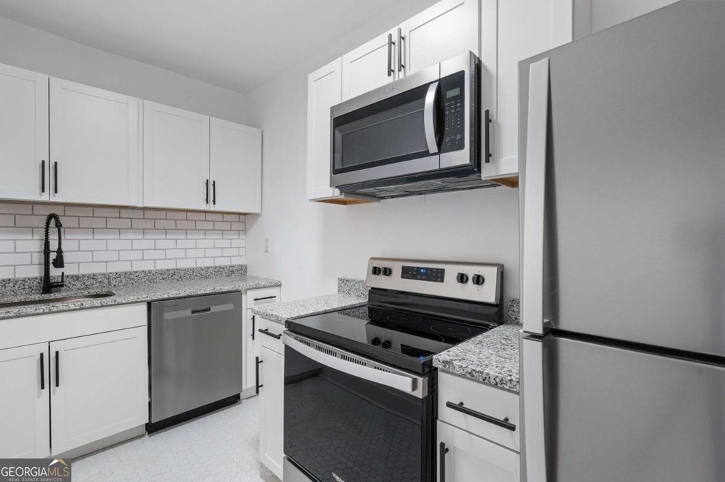 1338 Mclendon Avenue - Photo 7
