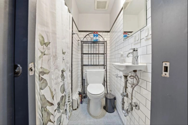 509 East 87th Street - Photo 6