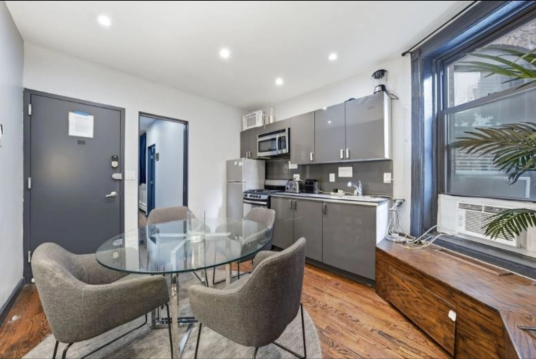 509 East 87th Street - Photo 1