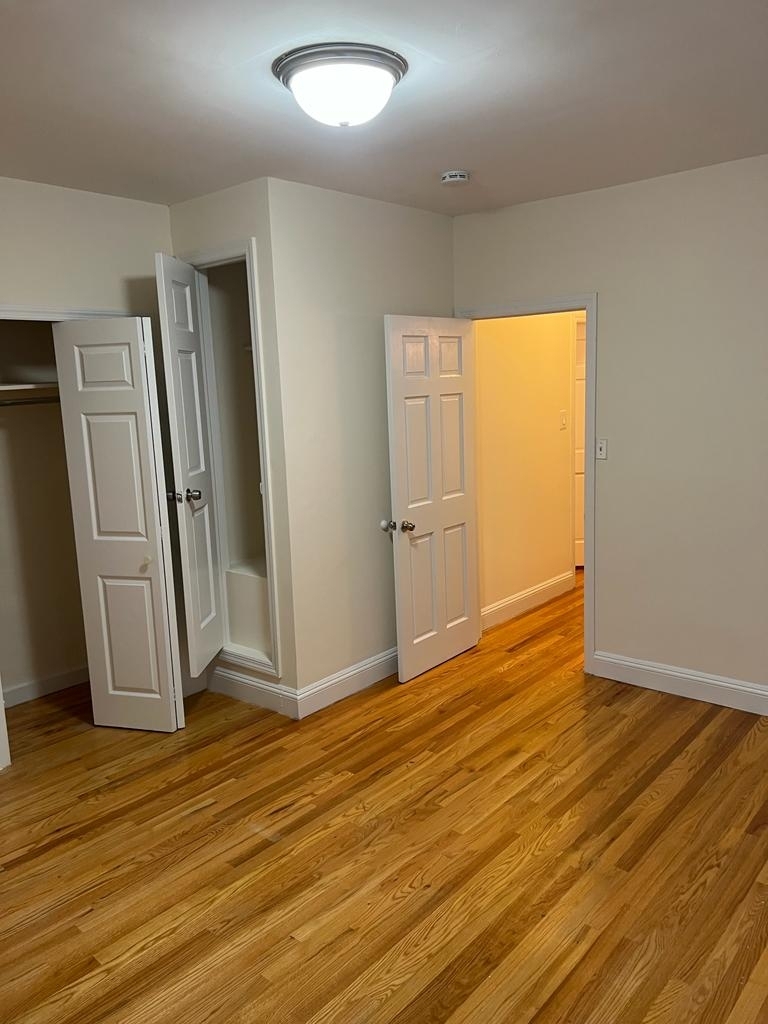 East 78th  Street - Photo 4
