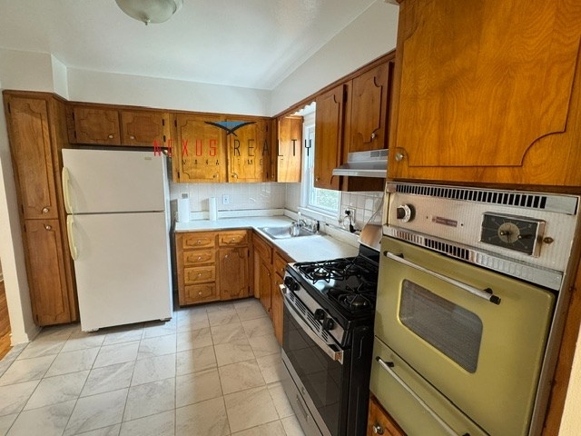 22-53 76th Street - Photo 0
