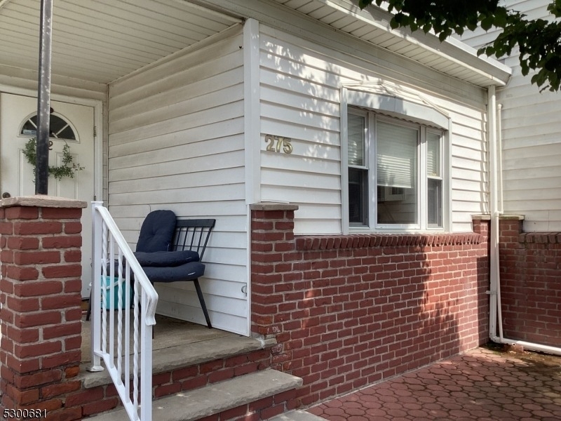 275 Wanaque Ave - Photo 0