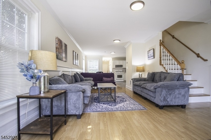 48 Central Ave - Photo 2