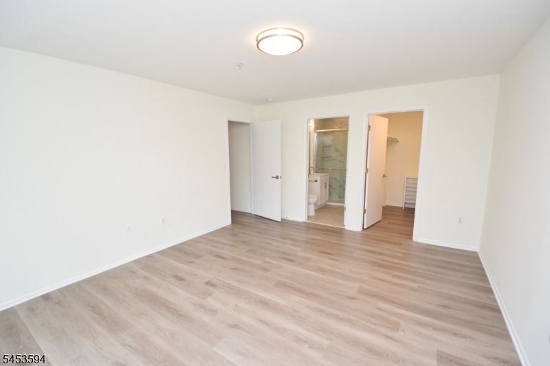 1311 King Ct - Photo 11