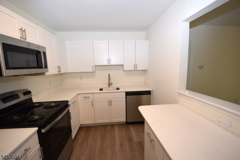 1311 King Ct - Photo 3