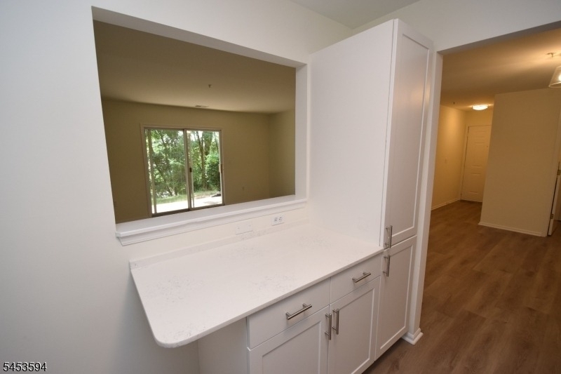 1311 King Ct - Photo 4
