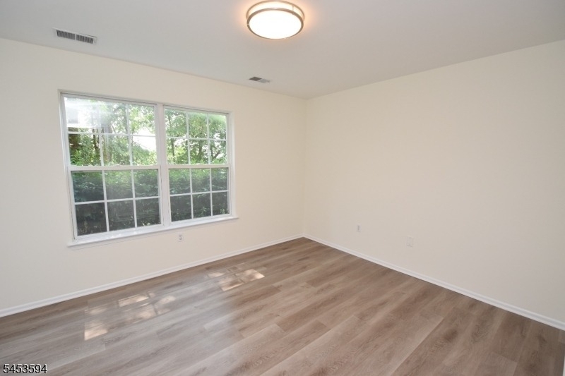 1311 King Ct - Photo 16