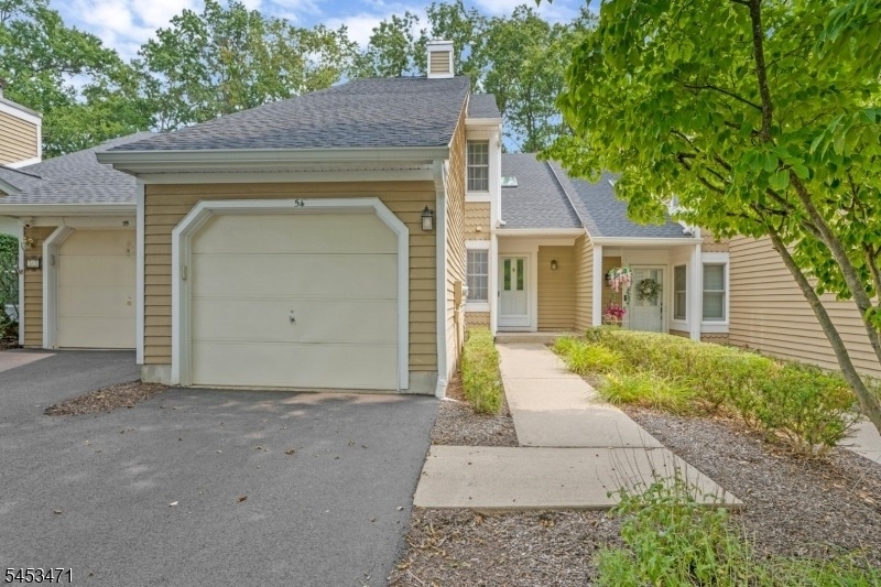 54 Eton Ct - Photo 0