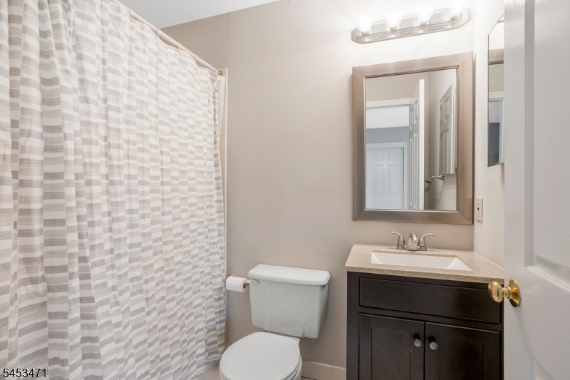 54 Eton Ct - Photo 28