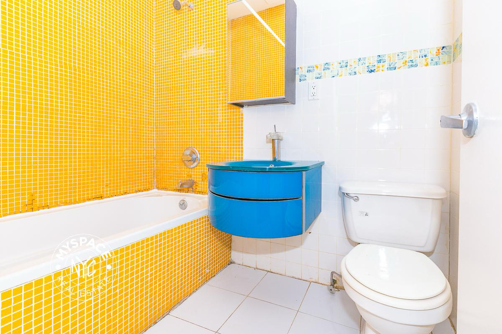 11 Locust Street - Photo 8