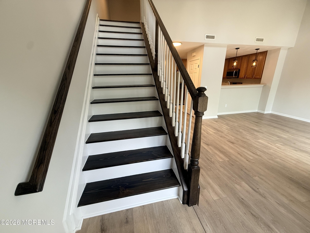 30 Oxford Court - Photo 21