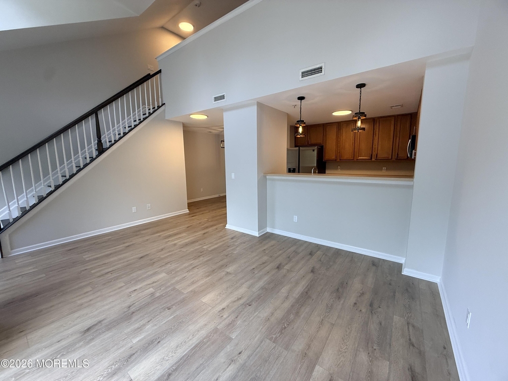 30 Oxford Court - Photo 5