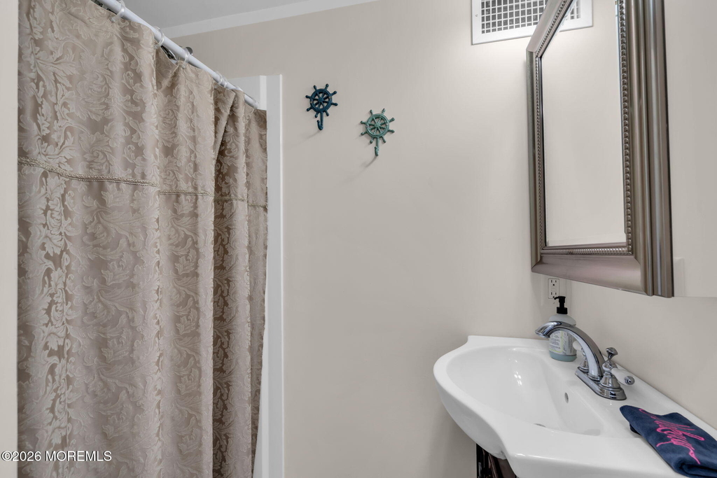 102 W Colony Road - Photo 22