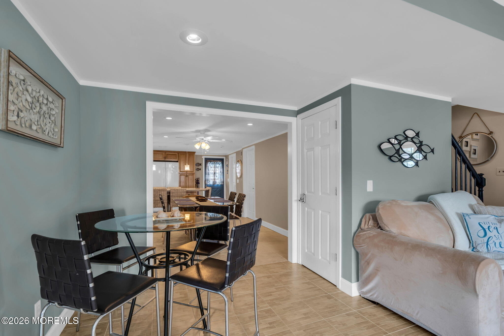 102 W Colony Road - Photo 8