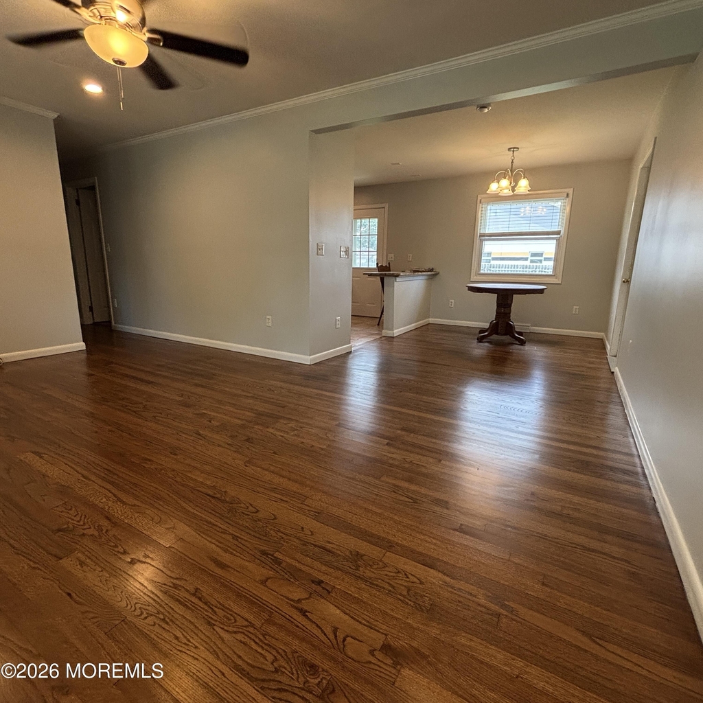 2245 Edgar Road - Photo 4