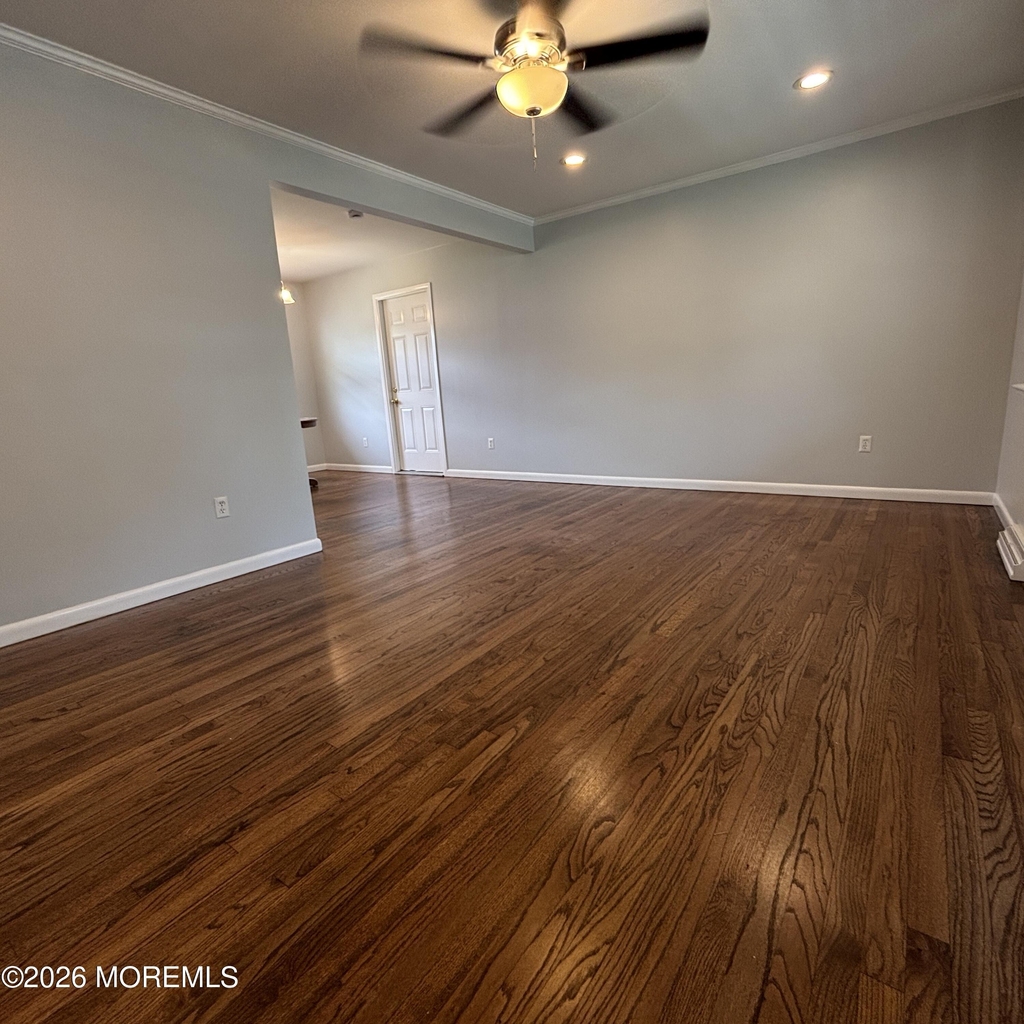 2245 Edgar Road - Photo 8