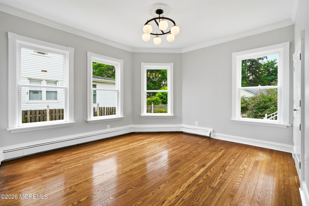638 Overton Place - Photo 11