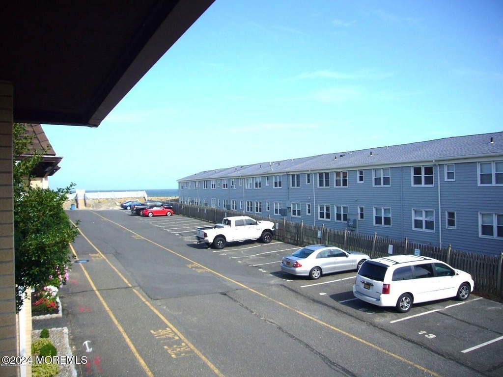 1187 Ocean Avenue - Photo 10