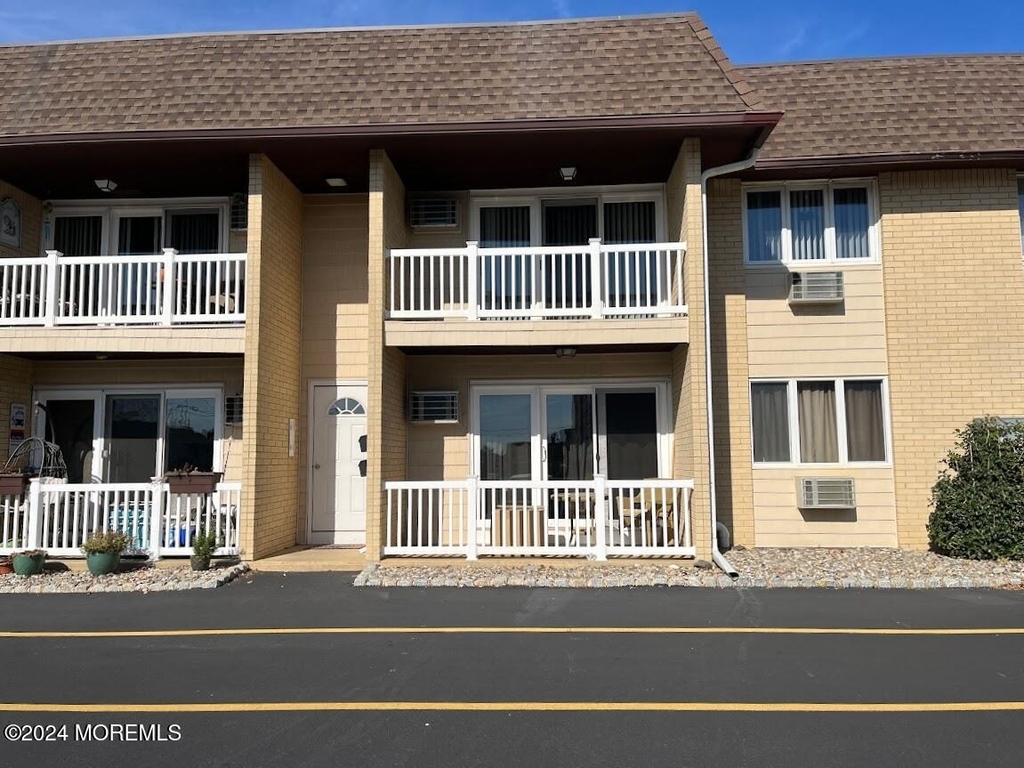 1187 Ocean Avenue - Photo 11