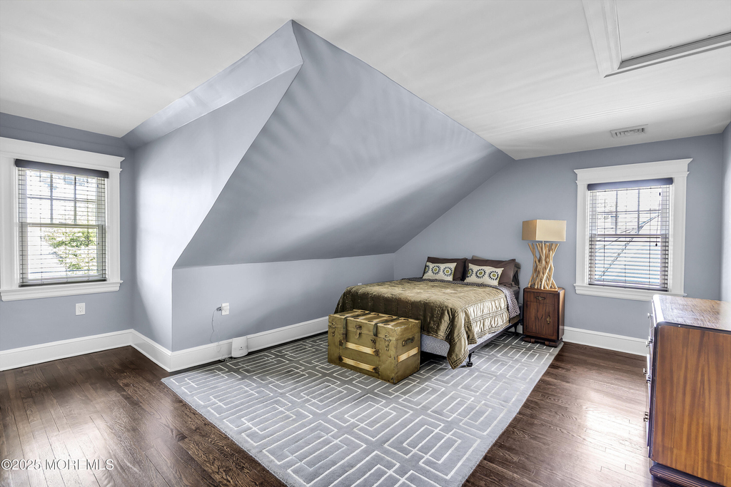 703 7th Avenue - Photo 28