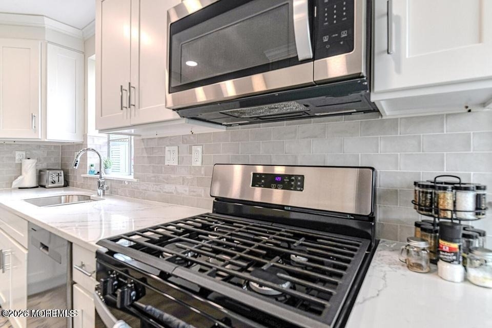 328 Newark Avenue - Photo 9