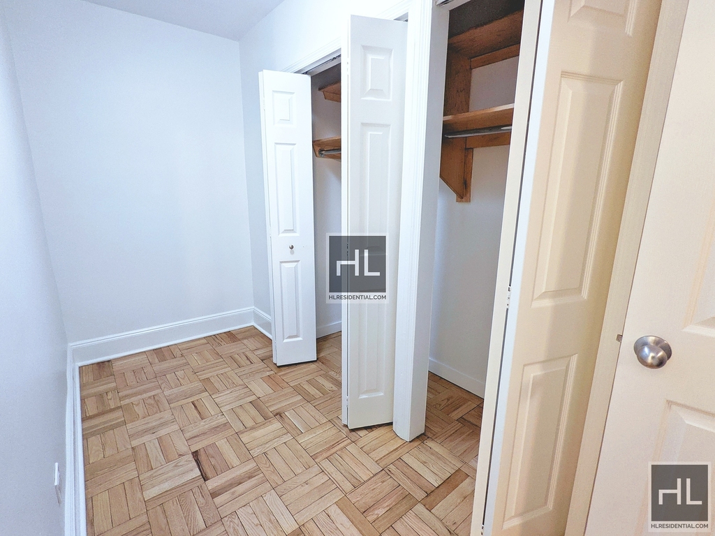 East 79th Street - Photo 1