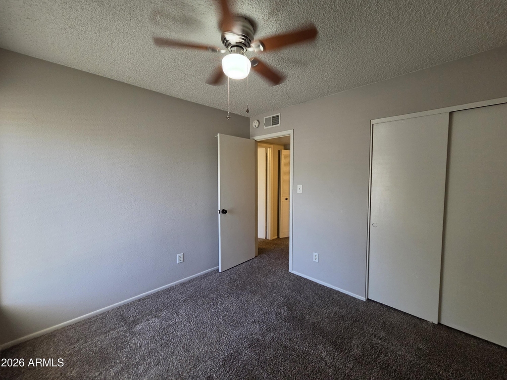 3213 W Royal Palm Road - Photo 14