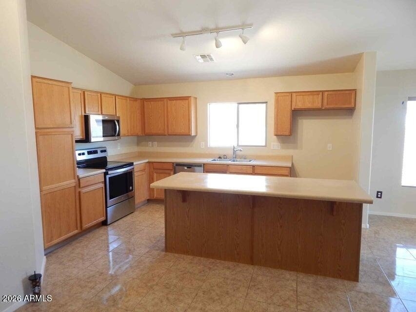 17849 W Ventura Street - Photo 2