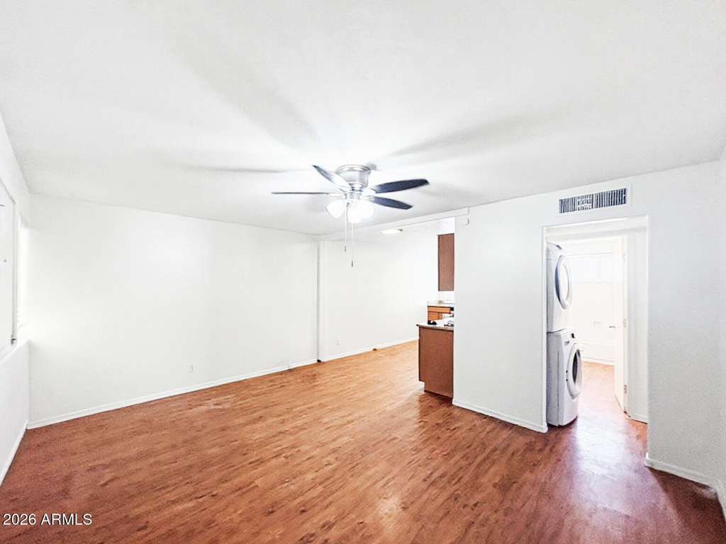 2417 E Campbell Avenue - Photo 3