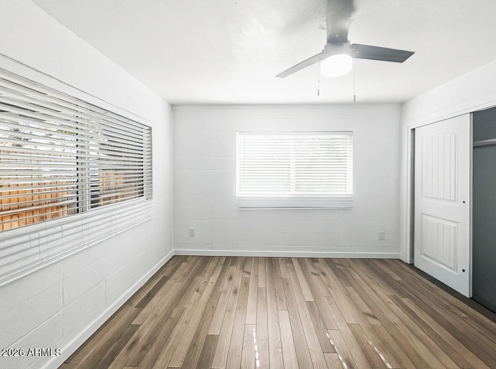 1911 E Amelia Avenue - Photo 5