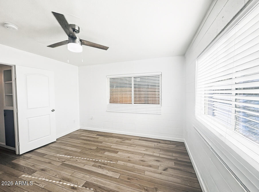 1911 E Amelia Avenue - Photo 9