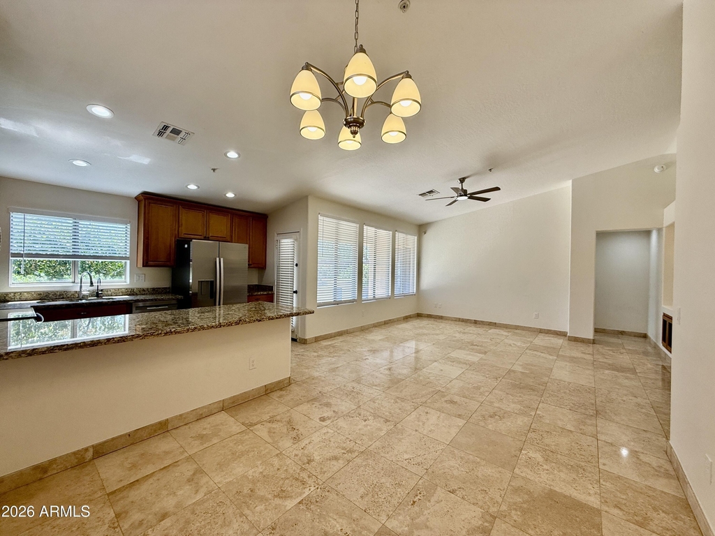 15731 N 102nd Street - Photo 6
