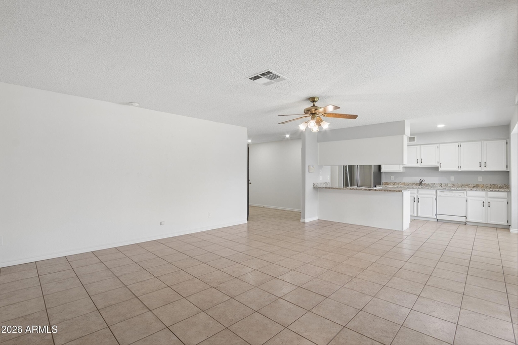 737 W El Prado Road - Photo 12