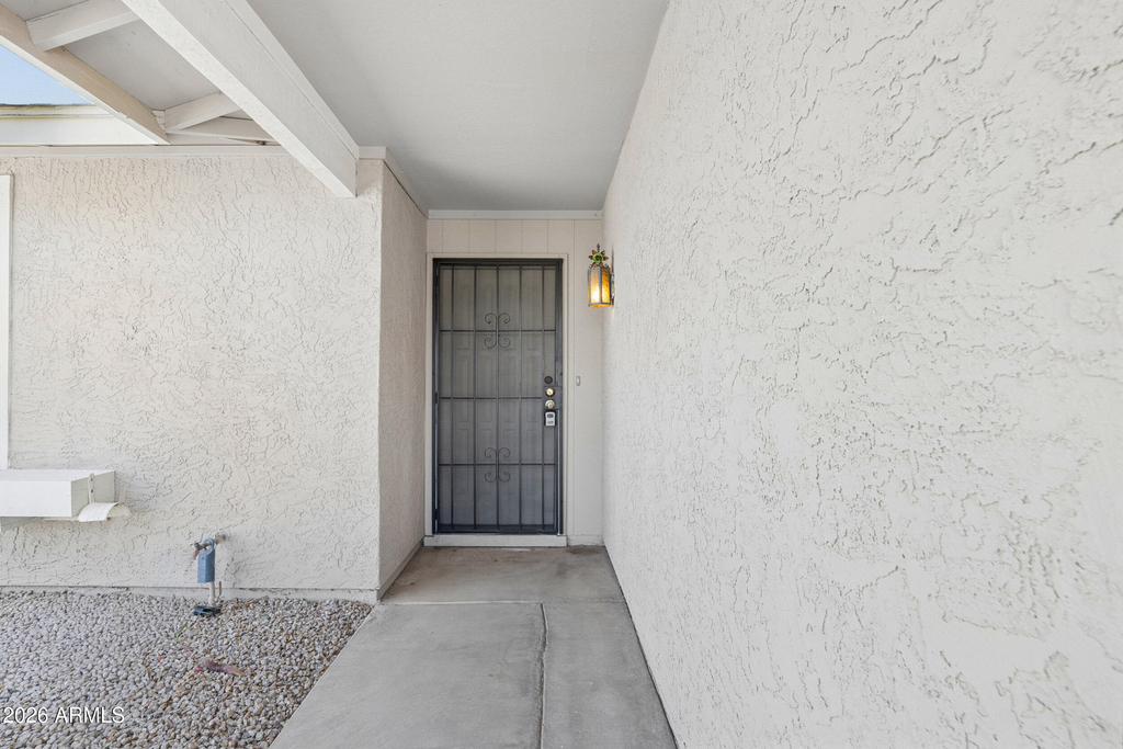 737 W El Prado Road - Photo 3