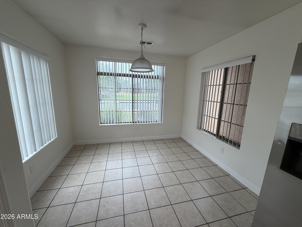 12710 W Ash Street - Photo 3