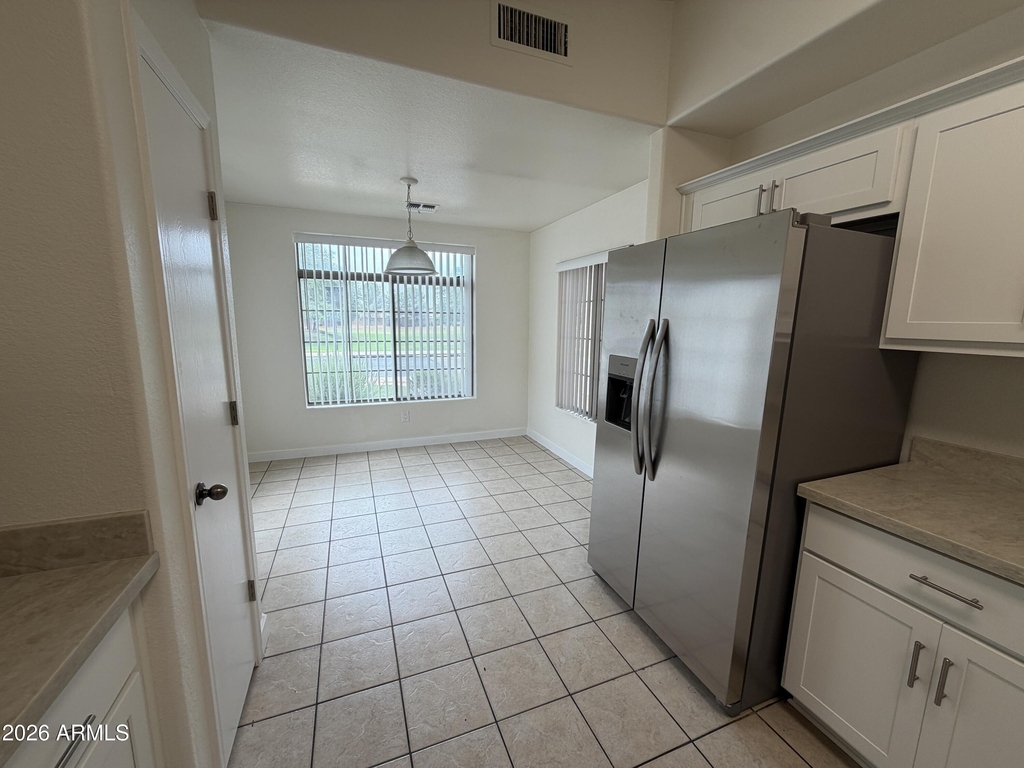 12710 W Ash Street - Photo 2