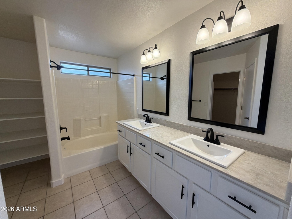 12710 W Ash Street - Photo 13