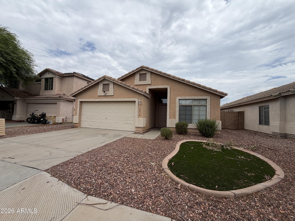12710 W Ash Street - Photo 0