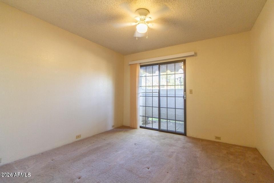 7557 N Dreamy Draw Drive - Photo 9