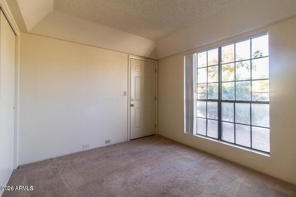 7557 N Dreamy Draw Drive - Photo 16