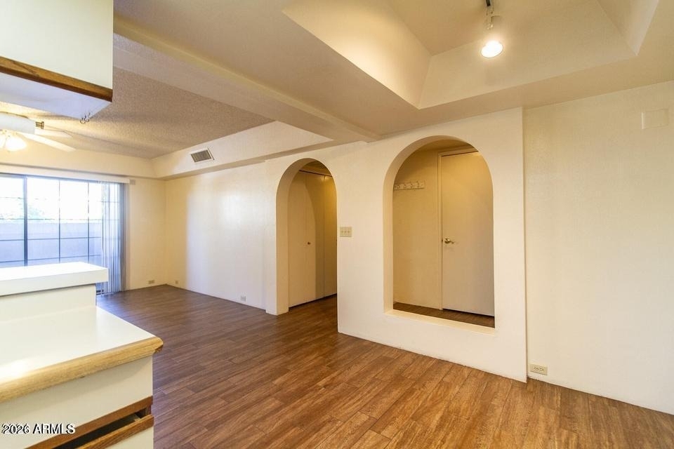 7557 N Dreamy Draw Drive - Photo 5