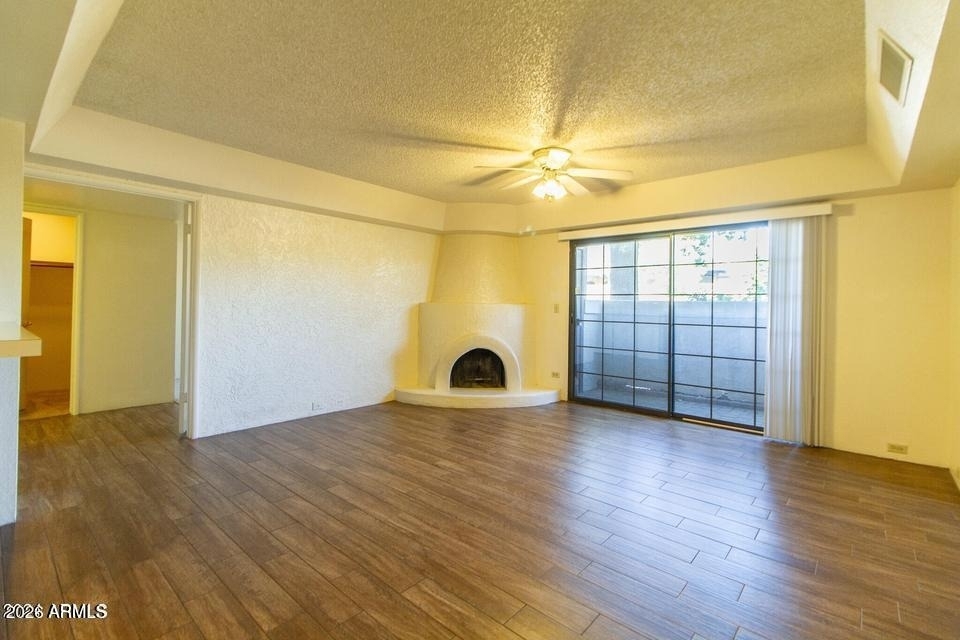 7557 N Dreamy Draw Drive - Photo 6
