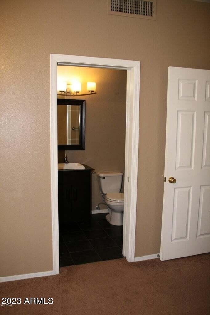1013 W Westchester Avenue - Photo 29