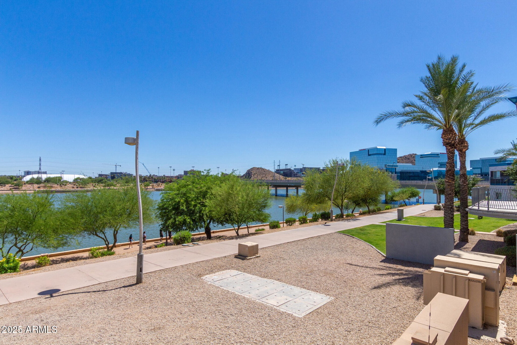945 E Playa Del Norte Drive - Photo 24